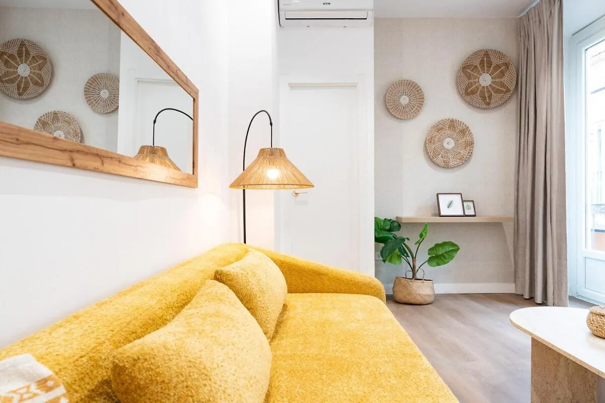 Urban Nest Malaga Apartment