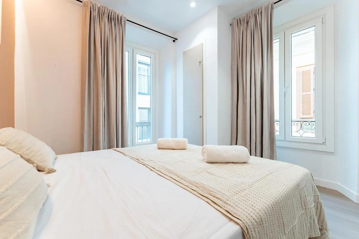 Urban Nest Malaga Apartment