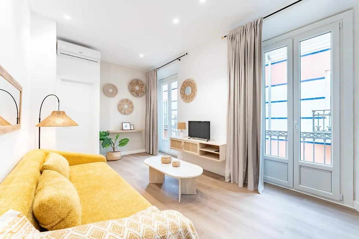 Urban Nest Malaga Apartment