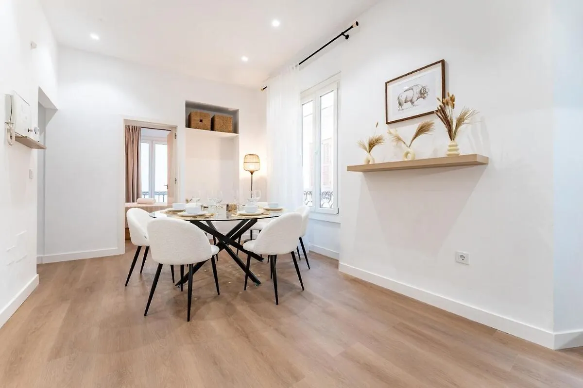 Urban Nest Malaga Apartment
