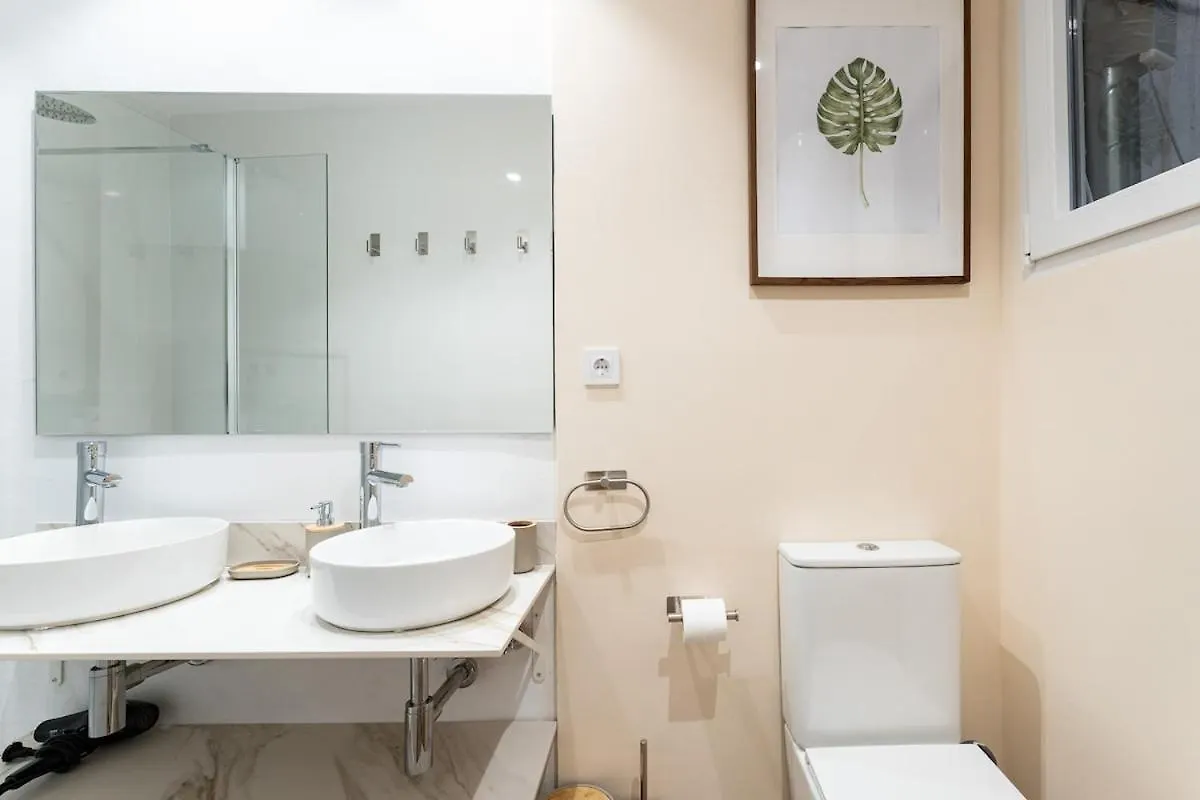 Urban Nest Malaga Apartment